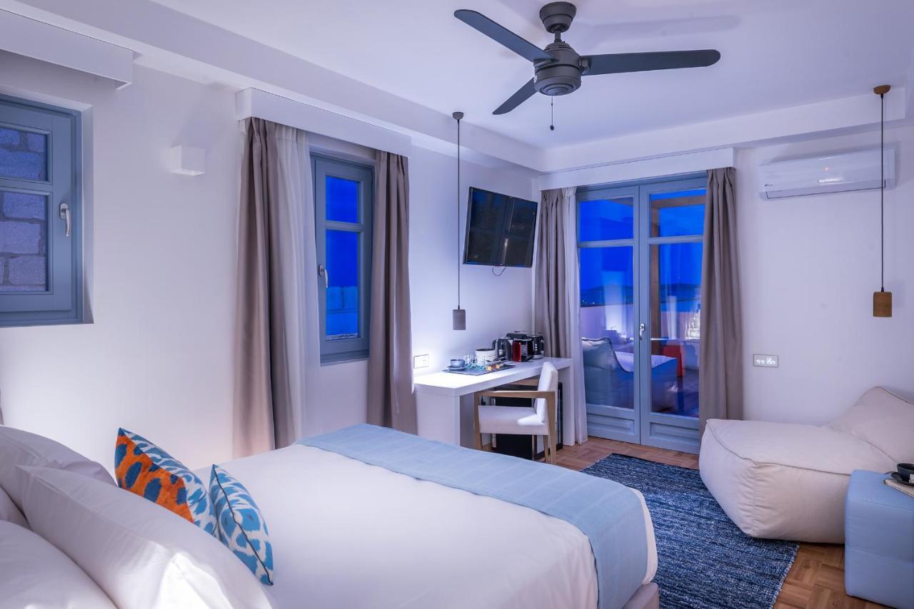 Shapes Luxury Suites Ermoupoli Exterior foto